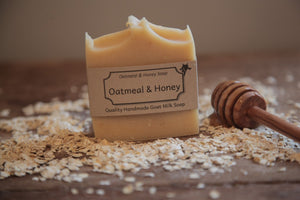 Oatmeal and Honey Goat's Milk Soap by Goap
