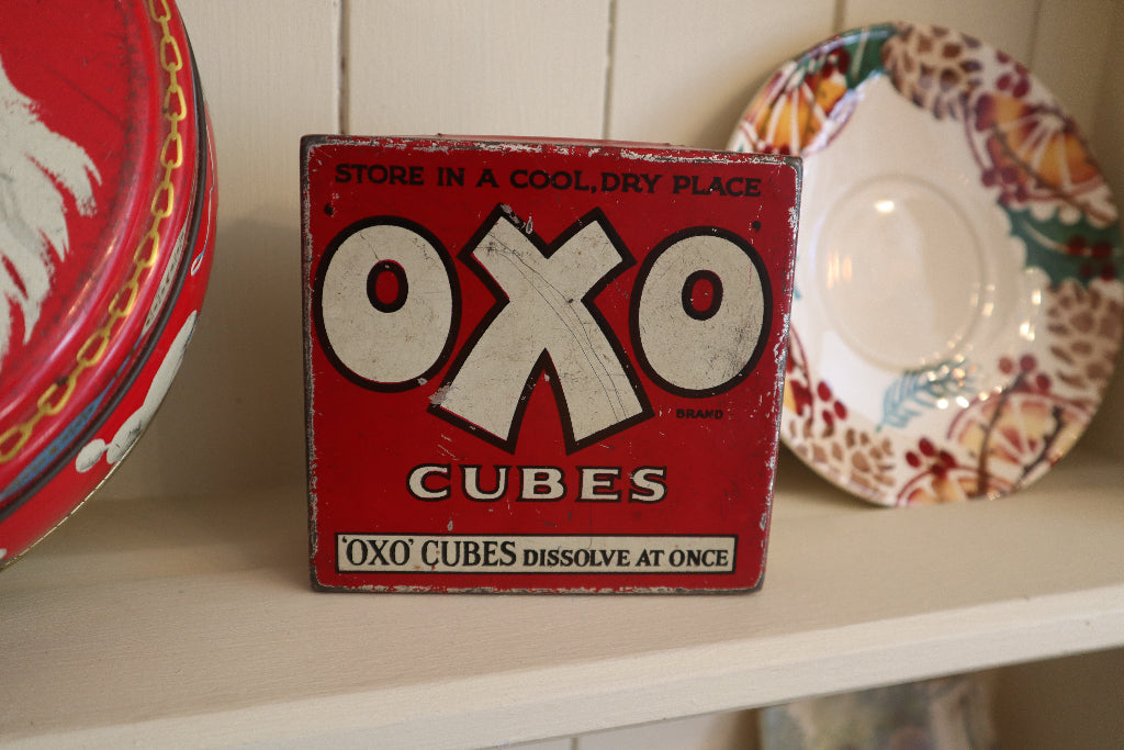Medium 1940s OXO Tin